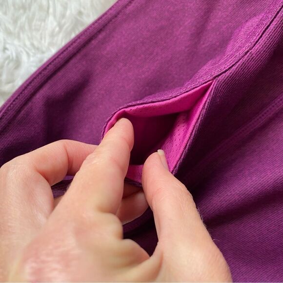 Fabletics Purple Leggings Waistband Pocket - Picture 5 of 6